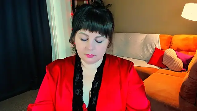 Živá chatovací místnost CrystaalStaar