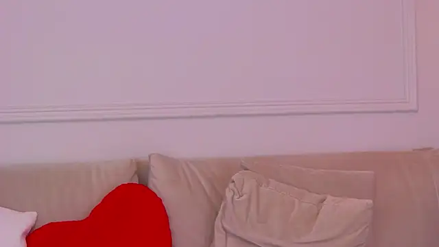 AriannaRuss' Live XXX Chat