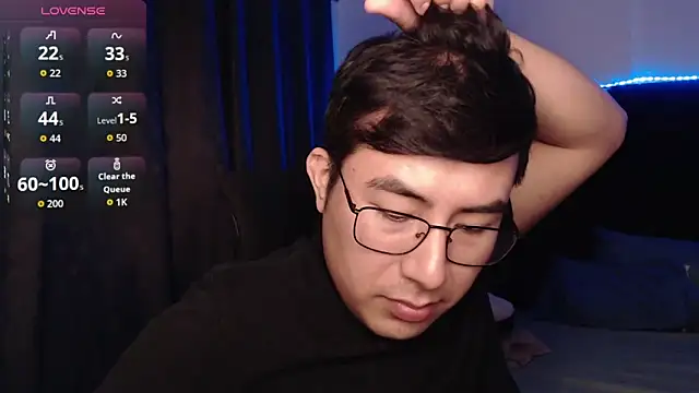 andrewmhilton_ Show Webcam