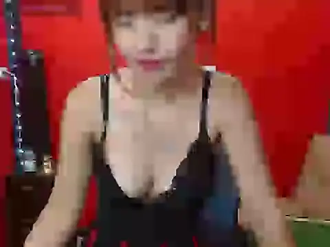 แชท XXX สดของ miss_tinnymafe