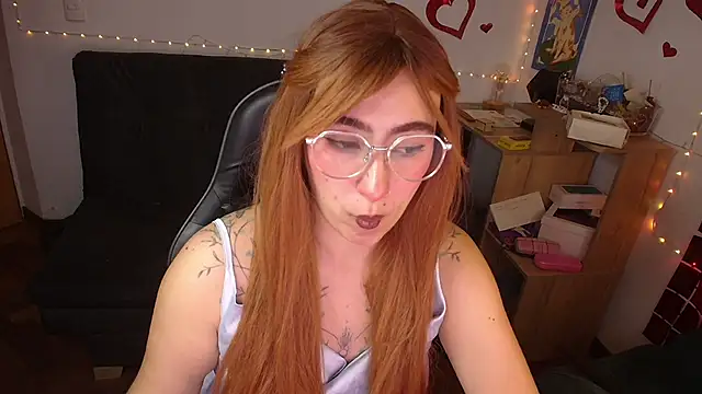 Miacatsito3's Live XXX Chat
