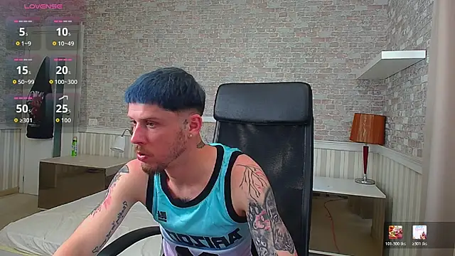 JonahShaw Live XXX Chat