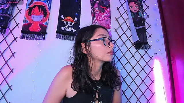 Alice_jacobs1's Live XXX Chat
