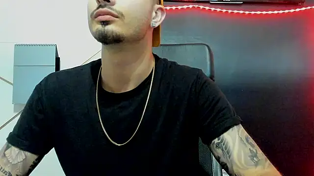 BrandonTateのライブXXXチャット