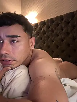 Chatroom XXX en direct de Adam_Grey