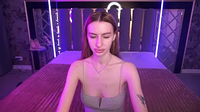 Chat XXX en directo de Snow_WhiteeeX