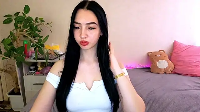 WildKittenX_'s Live XXX Chat
