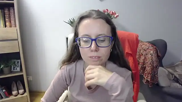 sweetxLizzy Adlı Modelin Canlı XXX Sohbeti