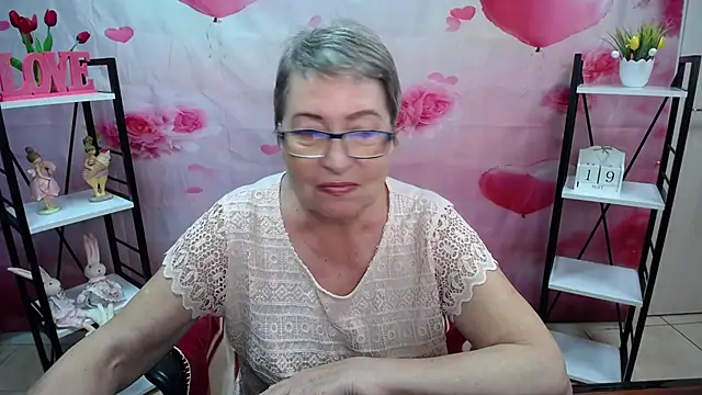 OlgaLuck Show in webcam