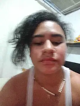 Chat +18 de AntonellaMonroew ao vivo