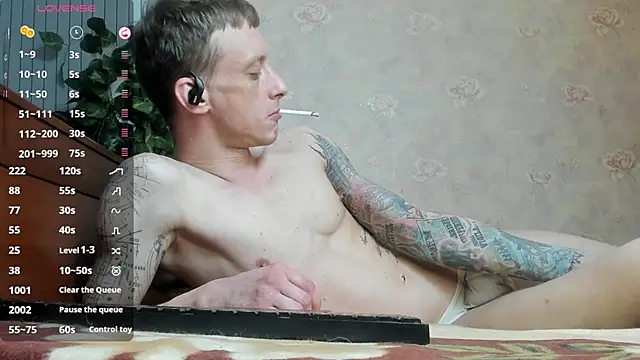 James2Inked Adlı Modelin Web Kamerası Şovu