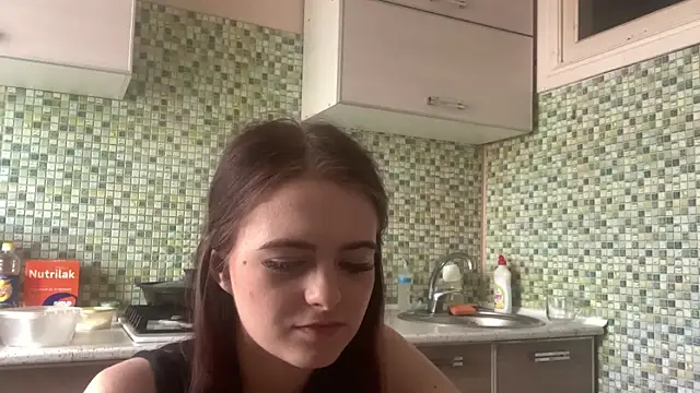 Онлайн чат XXX KikiAmino