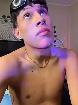 Show Webcam de adam_lovee