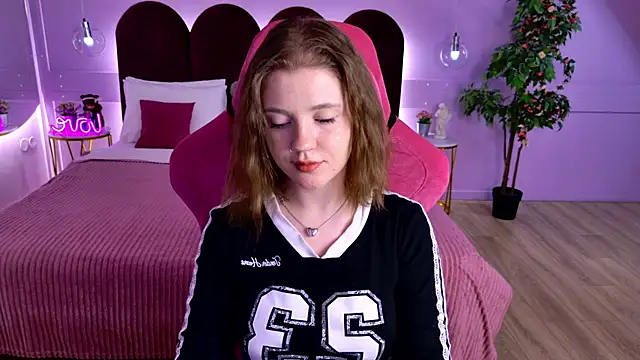 AlmaSoundn Live XXX chat