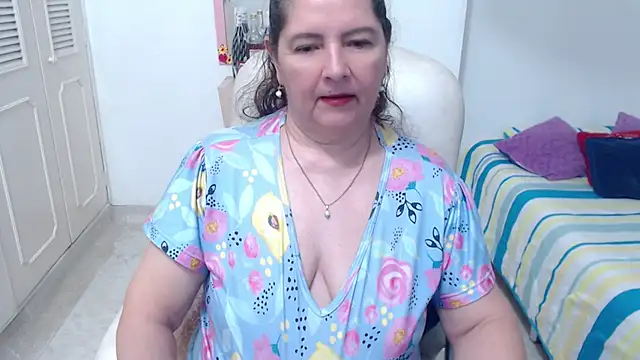 leonela_69n Live XXX chat