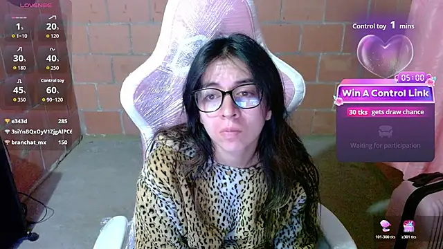 Chat XXX en directo de Maggie_Fox3