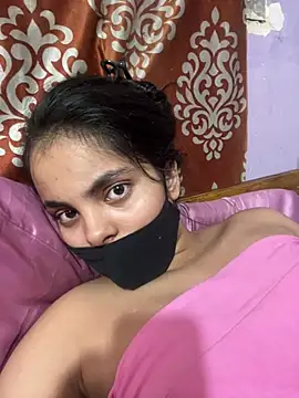 Sandhya_77 Pertunjukan Webcam