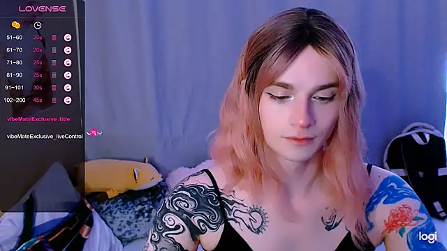 Alice_Hells ওয়েবক্যাম শো