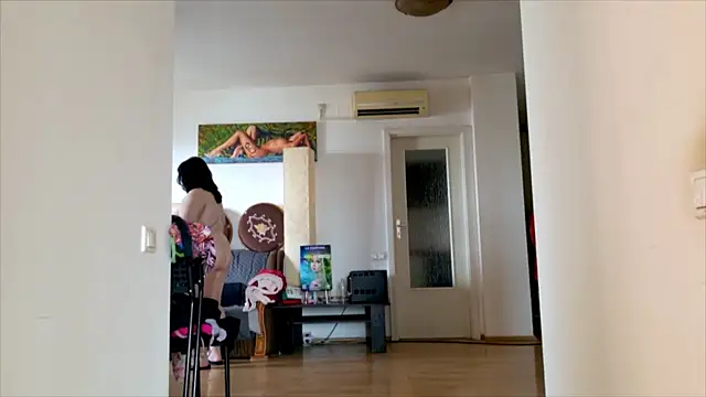 XXX chat uživo modela lindalovesexy