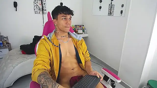 Leonard_Price 라이브 XXX 채팅