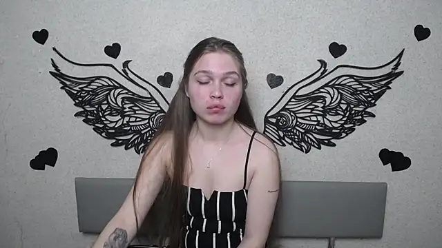 LaraPika 라이브 XXX 채팅