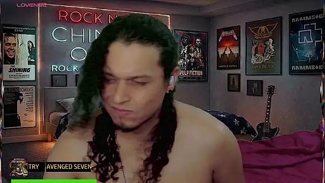 Chat XXX ao vivo de chino_roz