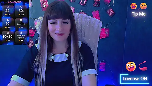 XXX chat uživo modela Violla_My