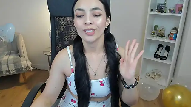 _BellaEvans_ Live XXX-Chat