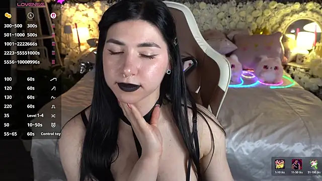 Czat XXX na żywo – EmilyCandyy