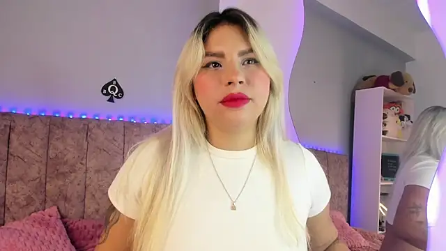 Živá chatovací místnost naomi_sanz
