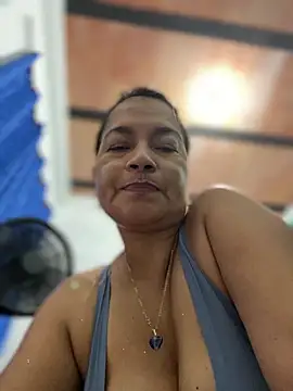 Chat XXX ao vivo de Jlo_69