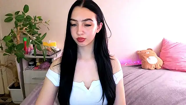 WildKittenX_ – Live XXX-chat