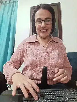 IsisBlake's Live Chat Room