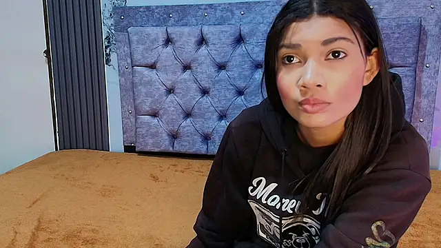 Zoe_Blake1 Live XXX-Chat