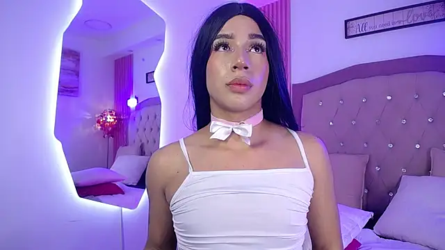 Chat XXX ao vivo de Khloe_Dangel
