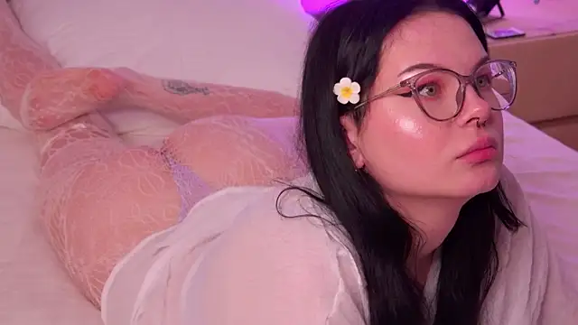 Chat +18 de CindyMil ao vivo
