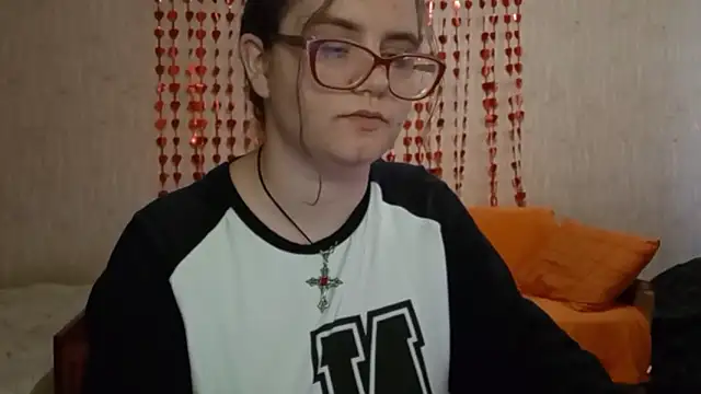Chat XXX en directo de Miyabeee