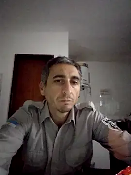 Alejandro83bsf live XXX chat