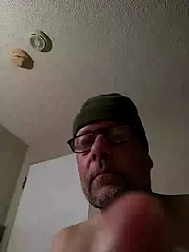 cosgaymanxxx's Webcam Show