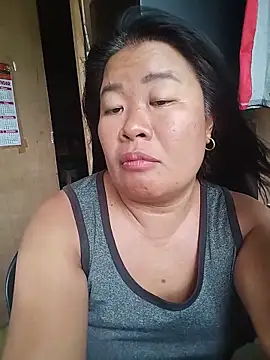 Lovelywoman43 webkamerás műsora