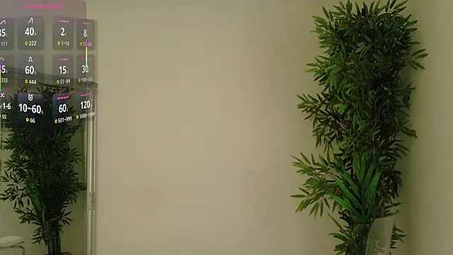 Tiny_BlushのライブXXXチャット
