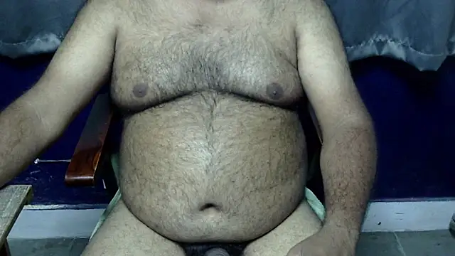 hairysubcub_70 网络视讯表演