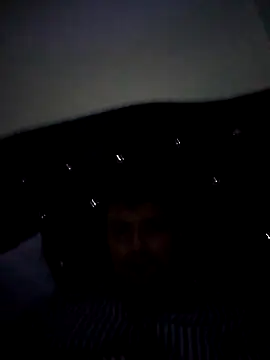 Webkamerová show required