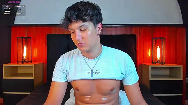عرض كام Leo_Savage_