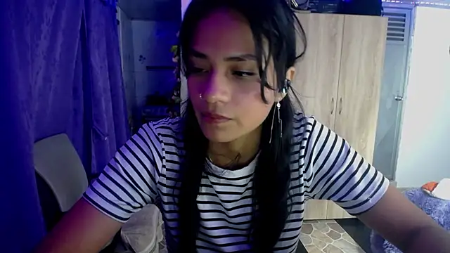 Samara_Homescapes Chat XXX in diretta