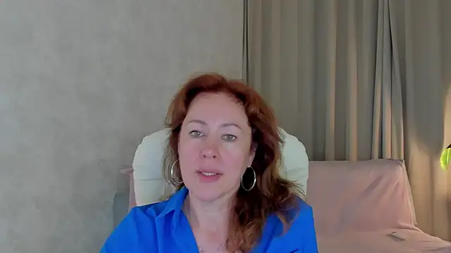 Chat +18 de LeticiaRomano ao vivo