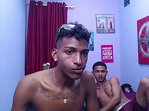 black_twinks – Kamerová šou