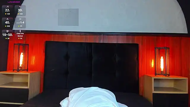 Leo_Savage_: απευθείας συνομιλία ΧΧΧ