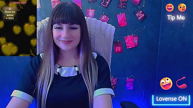 Violla_My Live XXX-chat