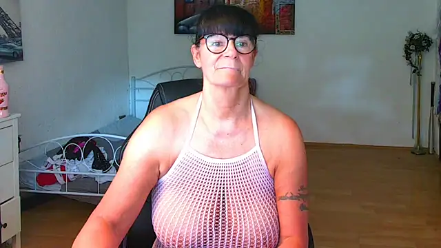 Sylly's Live XXX Chat